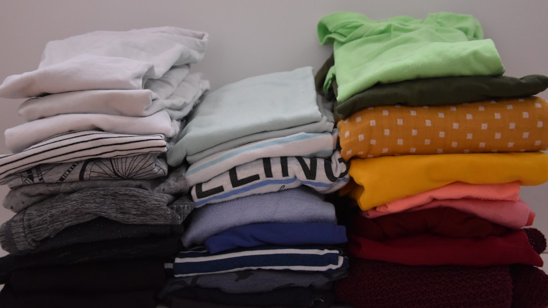 How to Fold T-Shirts: Simple Methods for Home, Travel, and Retail